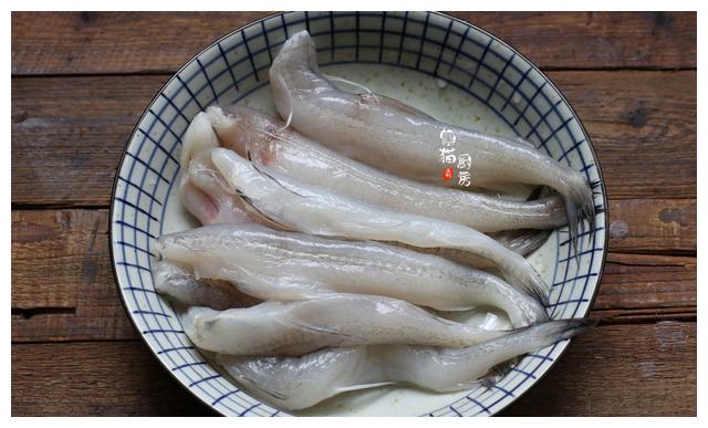潮州豆腐鱼的做法_潮州豆腐鱼叫什么鱼_潮汕美食测评豆腐鱼